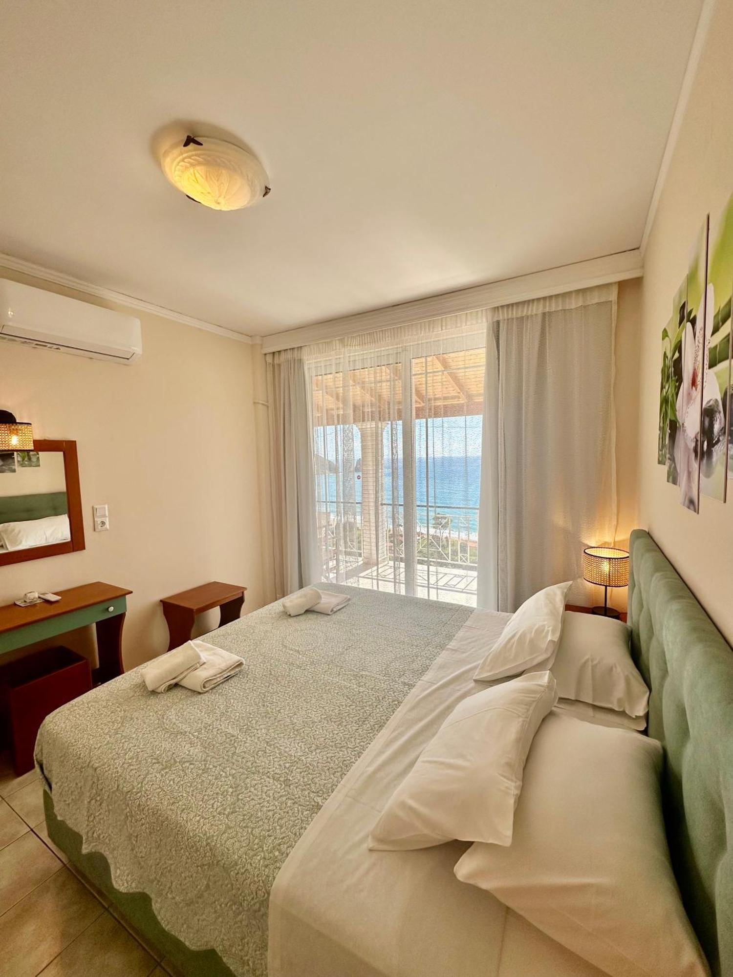 Lido Sofia Apartments Agios Gordios  Exterior photo