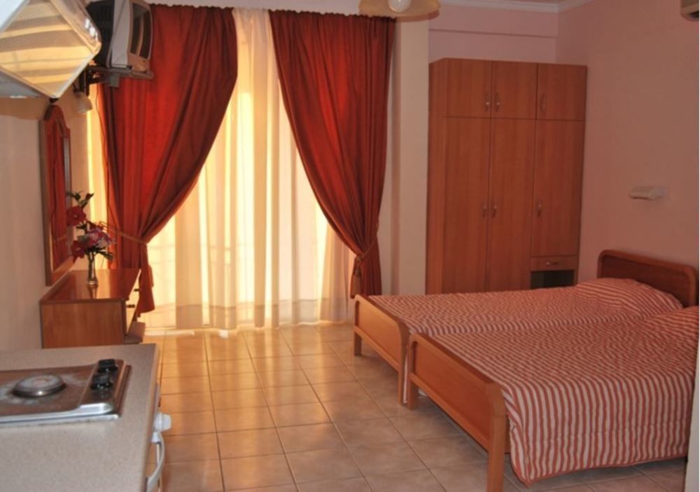 Lido Sofia Apartments Agios Gordios  Exterior photo