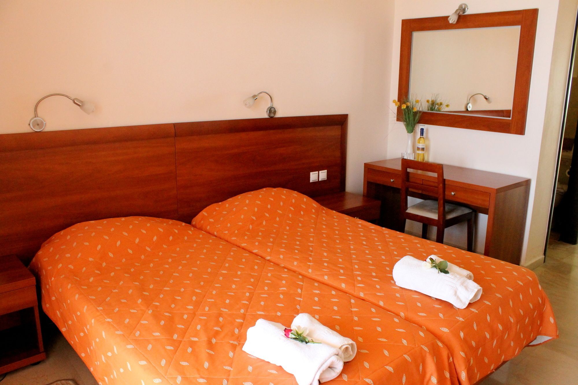 Lido Sofia Apartments Agios Gordios  Exterior photo